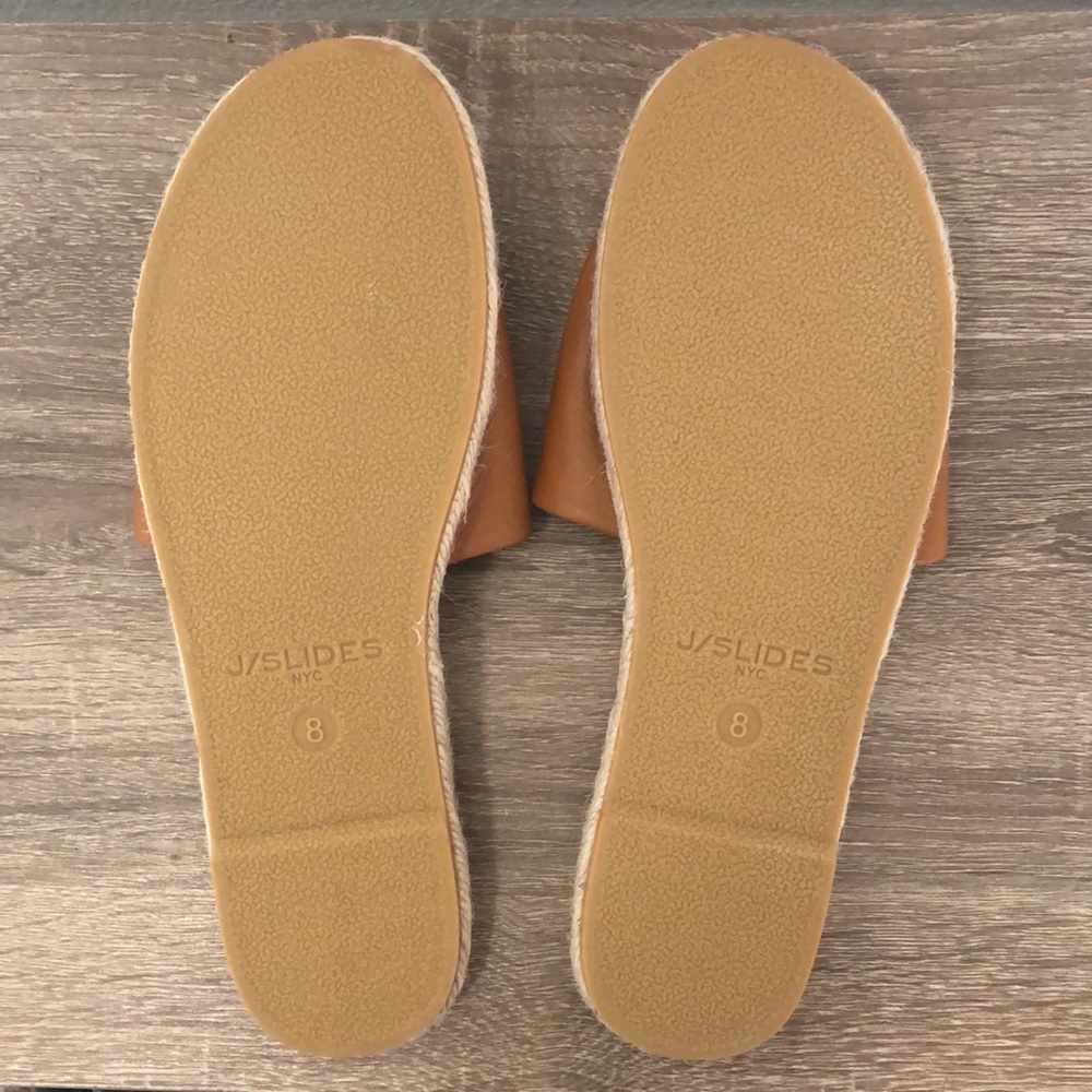 J/Slides sandals. Size 8. - Picture 4 of 6